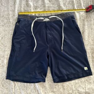 Vuori Shorts Men’s S/M